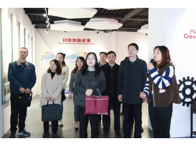 南通市總工會領(lǐng)導來江蘇鵬飛集團股份有限公司考察調(diào)研